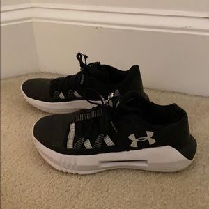 Brand new girls volleyball shoes